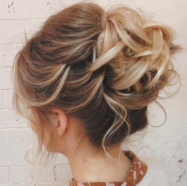 Easy Hairstyles That Aren't a 